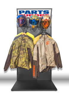 WALL DISPLAY WITH BANNER