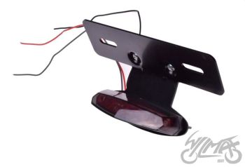 Pidurituli LED koos kinnituse ja numbritulega - universaalne