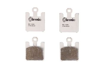 Piduriklotsid 07HO30LA BREMBO paagutaja, mõeldud kasutamiseks maantee sobib BUELL; CAGIVA; HONDA; KYMCO; SUZUKI; TRIUMPH
