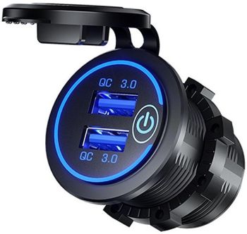 USB LAADIJA 2 PESAGA 12/24V 3.1A VALGUSTUSEGA. LÜLITIGA. SÜVISTATAV CARMOTION