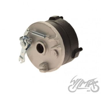 HUB, WHEEL FRONT RH W/DRUM BRAKE 3 BOLTS