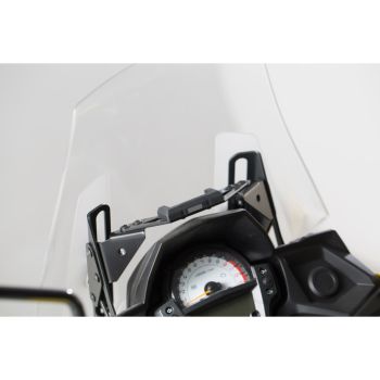 Cockpit GPS Kinnitus