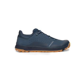 STAMP TRAIL LACE BL 39