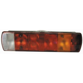 Tagatuli 7 osaline volvo pistikuga vasak